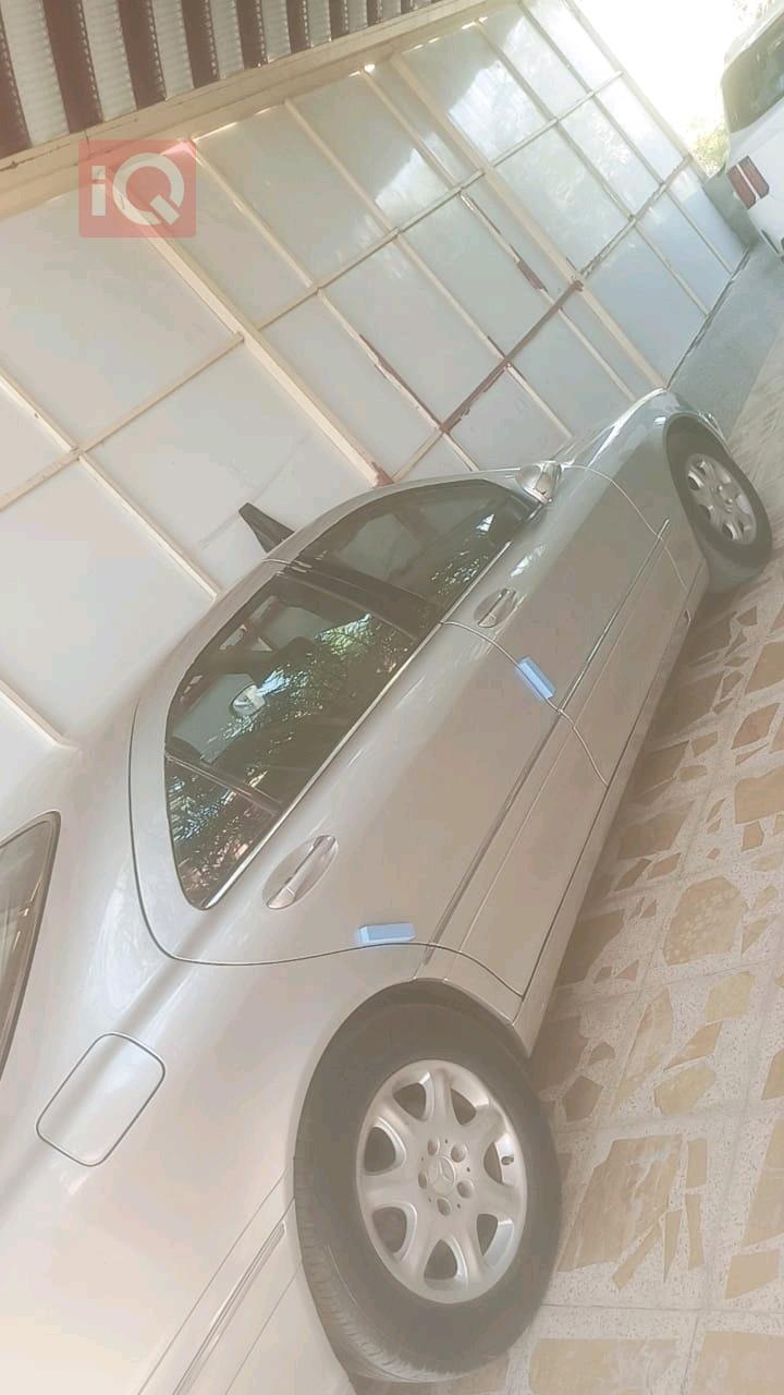 مرسيدس بنز S-Class